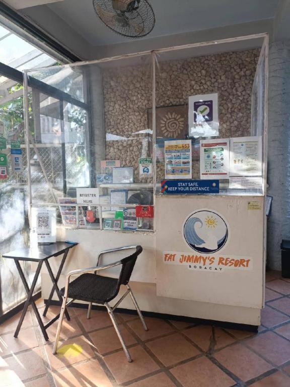 Fat Jimmy'S Hotel Boracay Balabag  Екстериор снимка